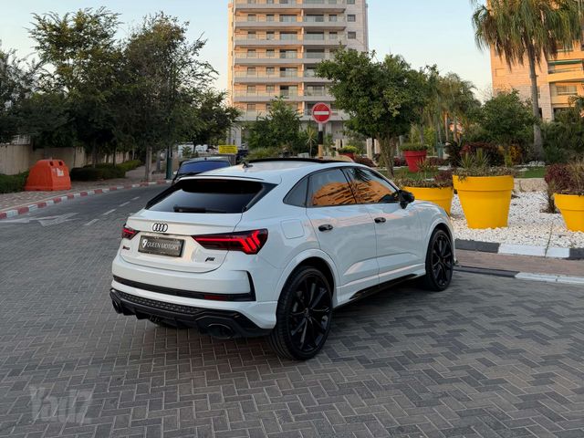 אאודי RS Q3