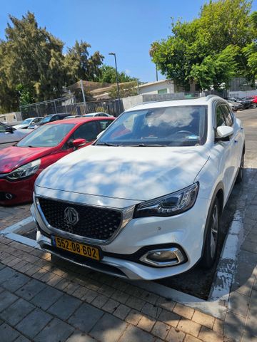 מודעת רכב אם ג'י EHS PHEV