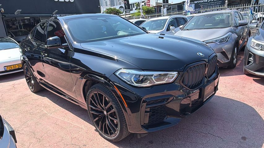 ב מ וו X6