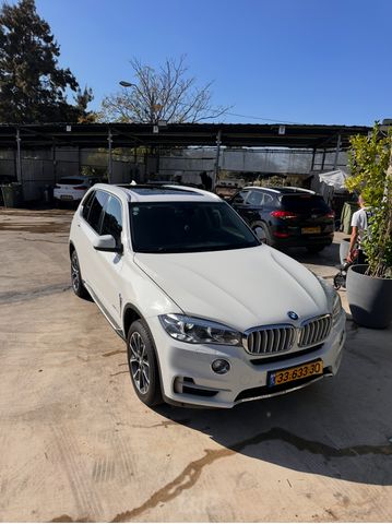 ב מ וו X5