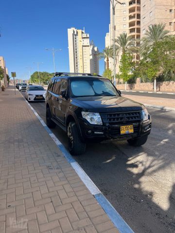 מיצובישי פג'רו