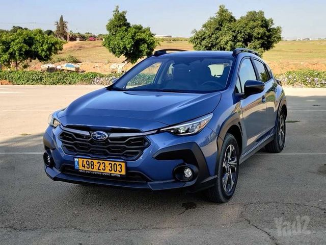 קרוסטרק Luxury אוט׳ 2.0 (152 כ״ס)