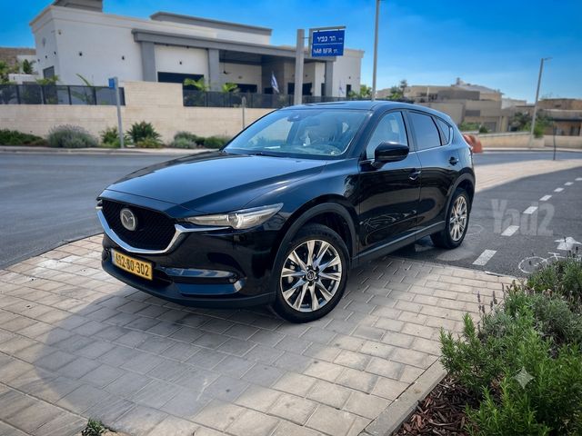 מודעת רכב מאזדה CX-5
