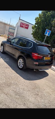 ב מ וו X3