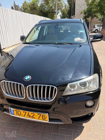 ב מ וו X3