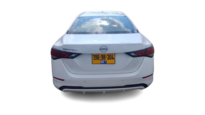 ניסאן סנטרה