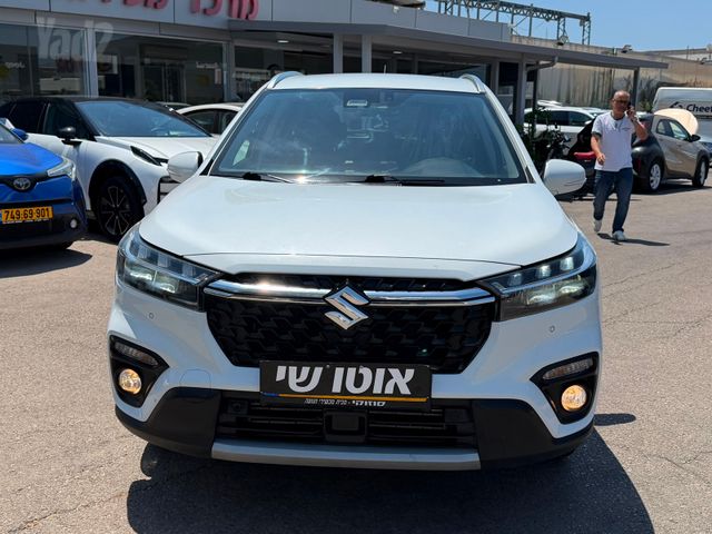 סוזוקי S-Cross