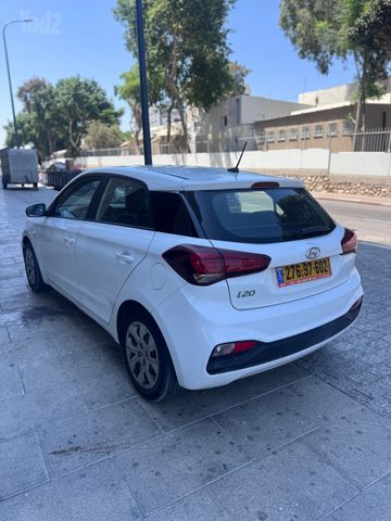 יונדאי i20