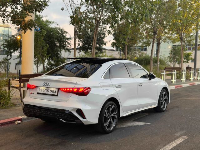 אאודי A3