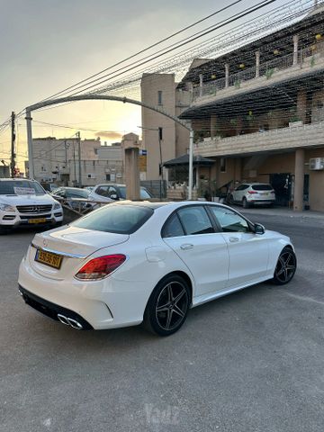 מרצדס-בנץ C-class