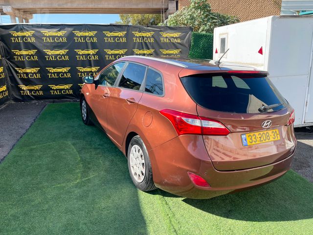 יונדאי i30