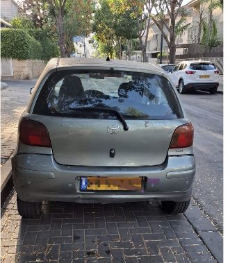 טויוטה יאריס