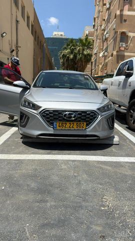 יונדאי איוניק