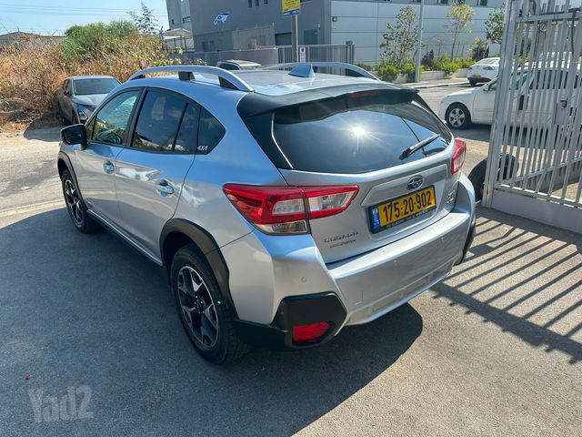 סובארו XV