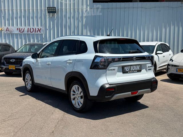 סוזוקי S-Cross