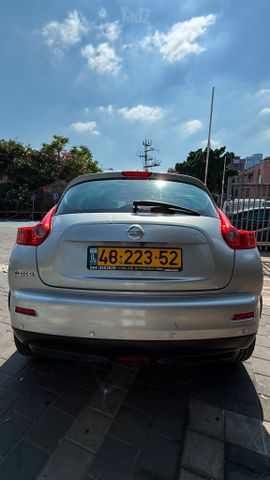 ניסאן ג'וק
