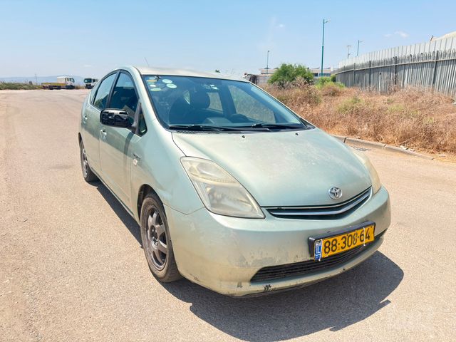 מודעת רכב טויוטה פריוס