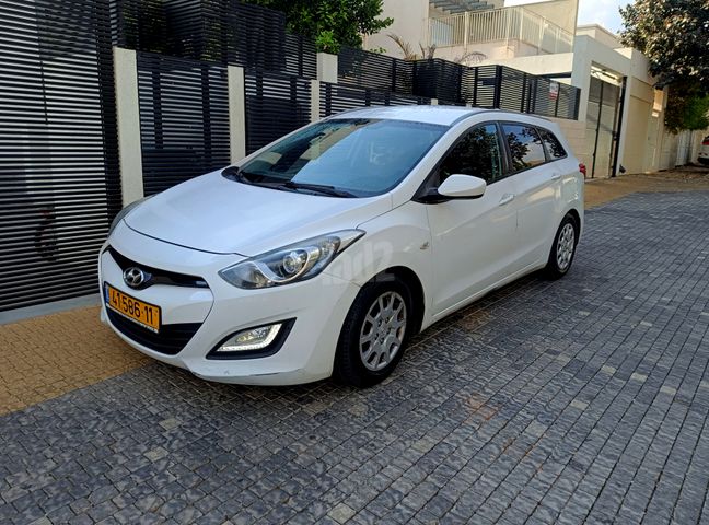 i30 Inspire אוט׳ סטיישן / טורר 1.6 (135 כ״ס) [2012-2015]