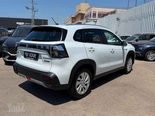 סוזוקי S-Cross
