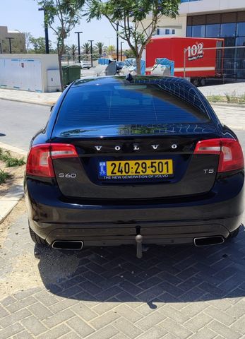 וולוו S60