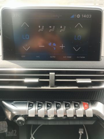 פיג'ו 5008