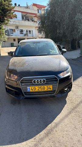 מודעת רכב אאודי A1