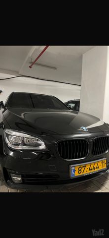 מודעת רכב ב מ וו סדרה 7