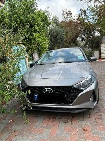 יונדאי i20
