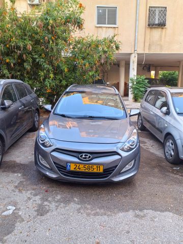 יונדאי i30