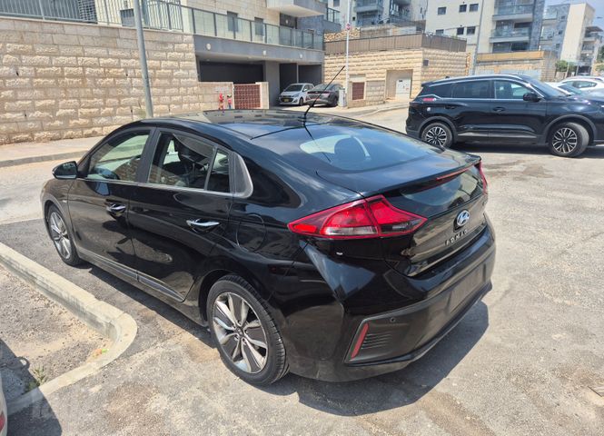 מודעת רכב יונדאי איוניק