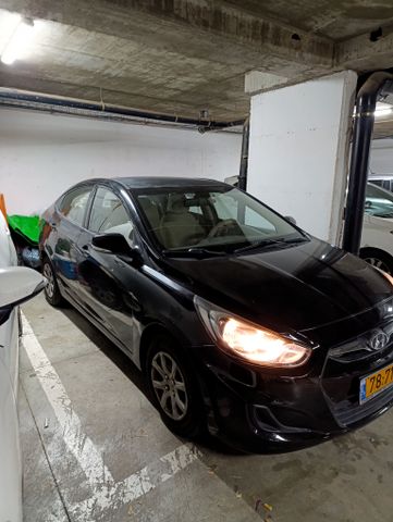 יונדאי אקסנט i25