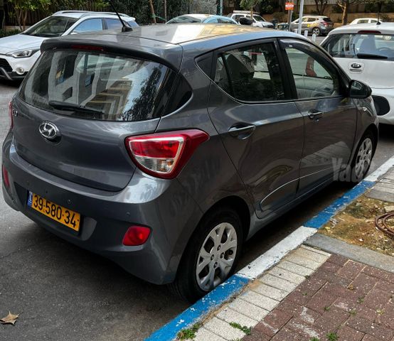 יונדאי i10