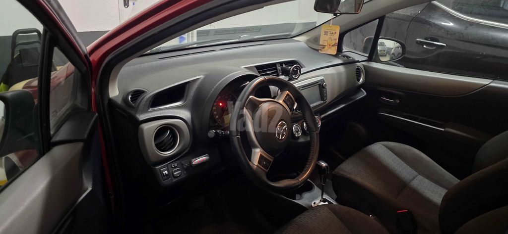 טויוטה יאריס