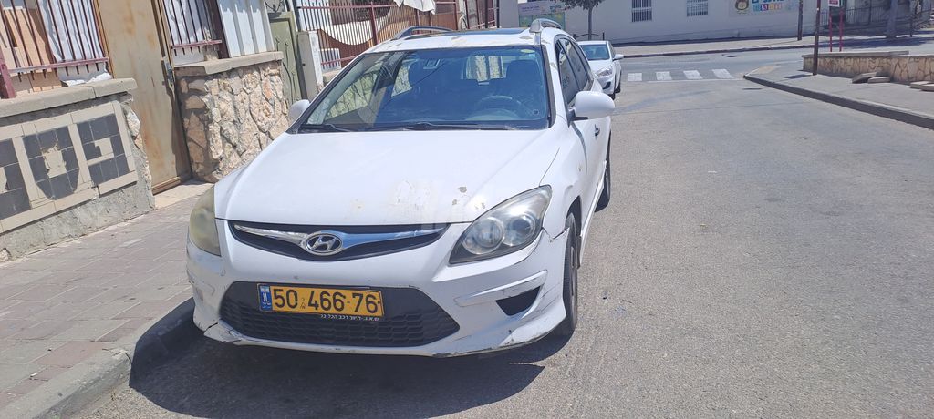 יונדאי i30