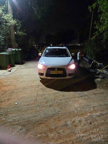 מודעת רכב מיצובישי לנסר