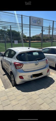 יונדאי i10