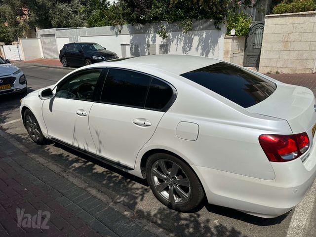 לקסוס GS