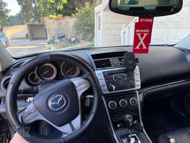 מאזדה 6