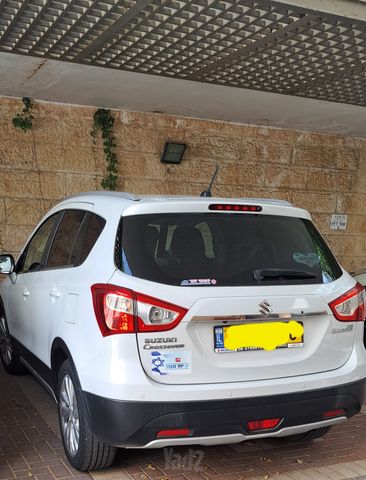 סוזוקי קרוסאובר