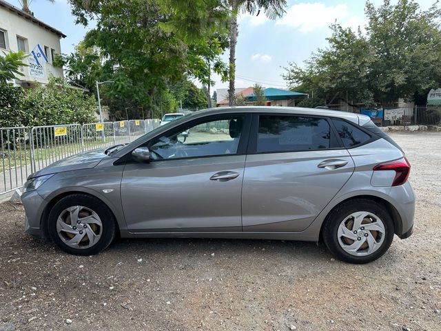 יונדאי i20