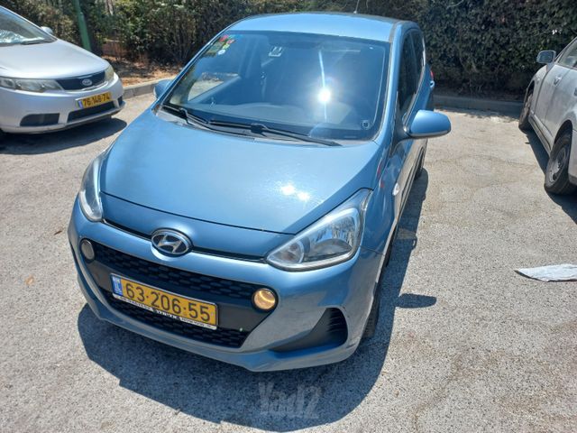 יונדאי i10