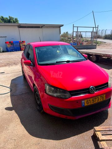 פולו  Comfortline אוט׳ 5 דל 1.2 (105 כ״ס)
