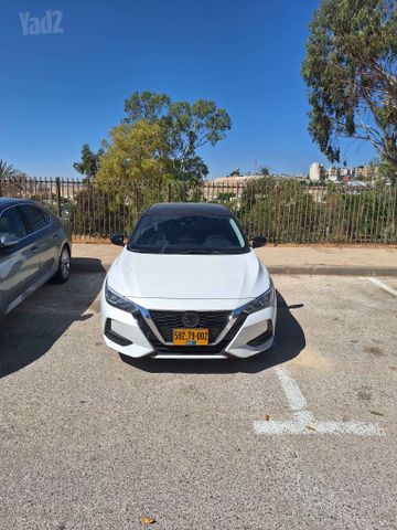 ניסאן סנטרה