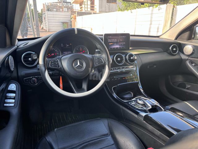 מרצדס-בנץ C-class