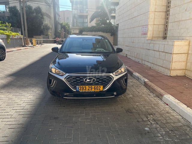 מודעת רכב יונדאי איוניק