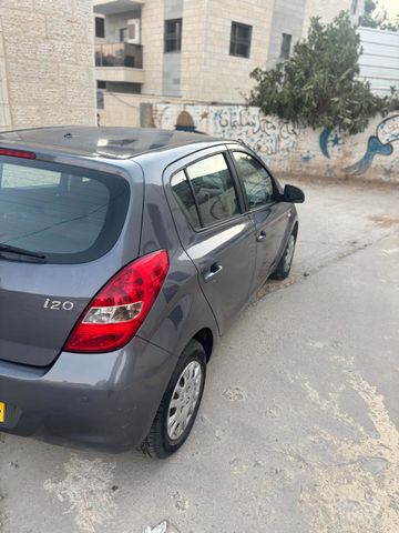 יונדאי i20