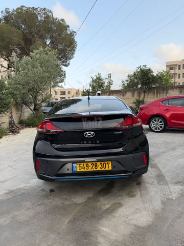 יונדאי איוניק