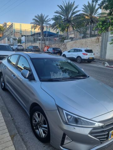 יונדאי אלנטרה