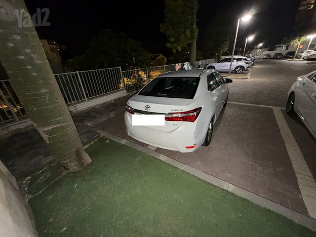 מודעת רכב טויוטה קורולה