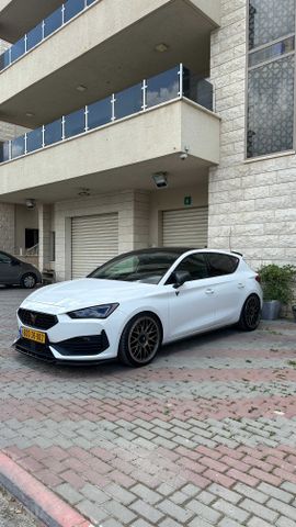 קופרה לאון